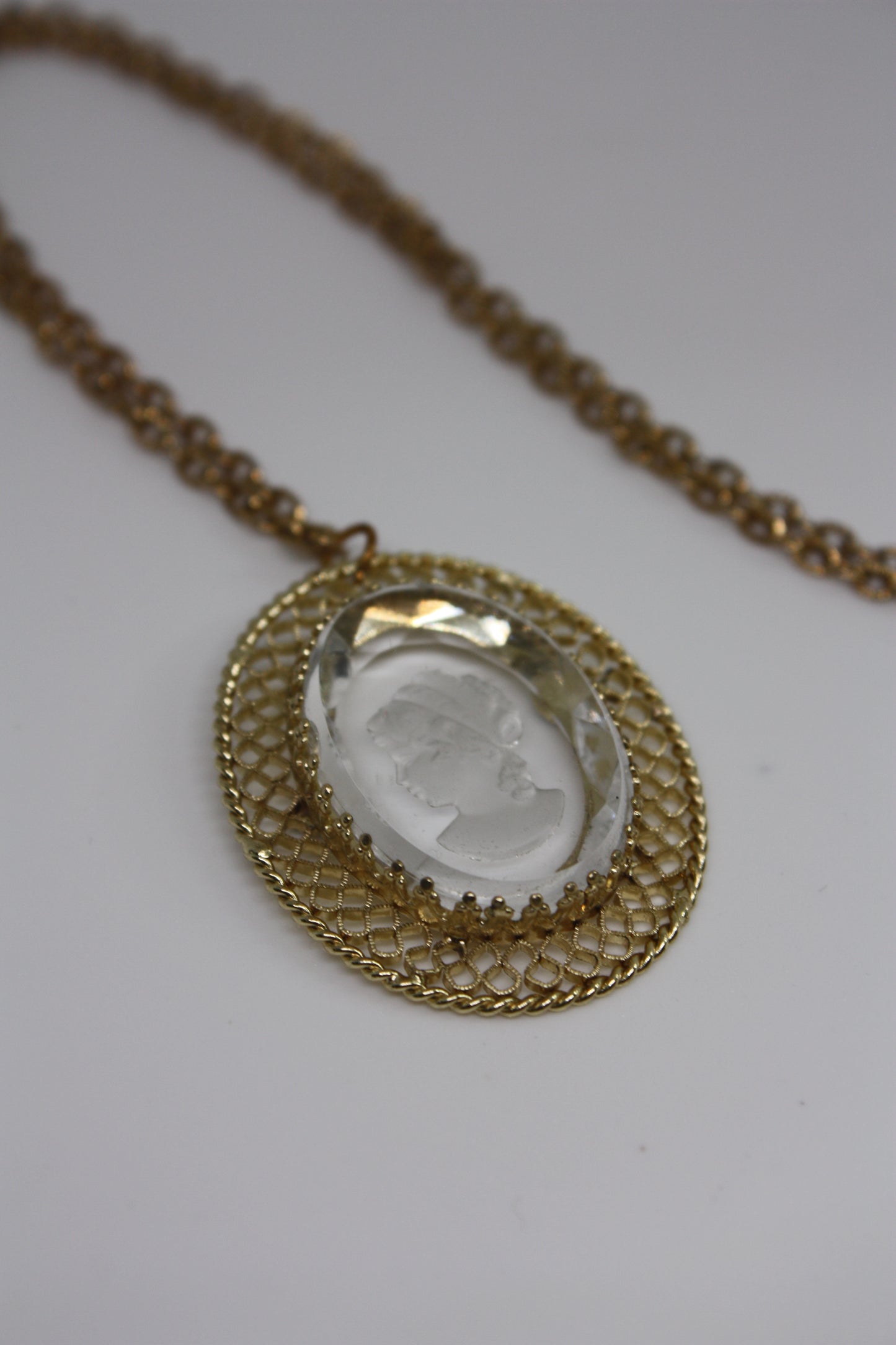 Vault Cameo